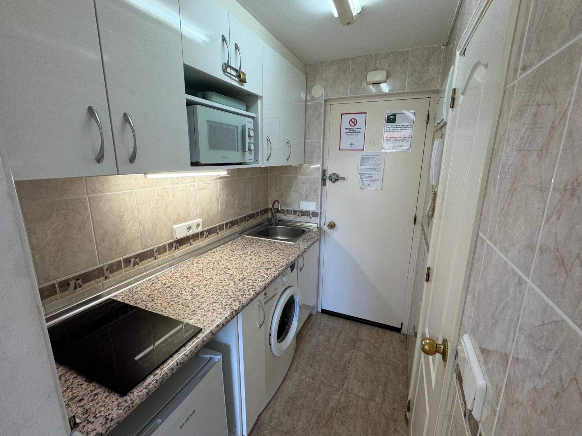 Cozy Studio Near The Beach Sitio de Calahonda المظهر الخارجي الصورة